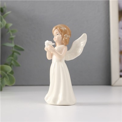 Сувенир керамика "Девочка-ангел в белом платье с розой в руках" 6х3,8х10 см
