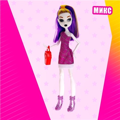 Кукла модная шарнирная «Ляля» с аксессуаром, цвет МИКС