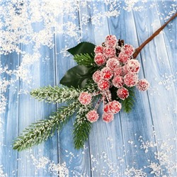 Декор "Зимние грезы" ветка хвои ягоды шишка, 27 см