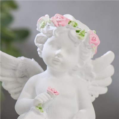Сувенир полистоун "Белоснежный ангел в венке из роз" МИКС 8,8х8,3х5,2 см