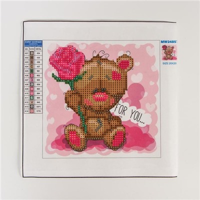 Алмазная мозаика с частичным заполнением «Мишка с розой» 20×20 см, с рамкой на подставке