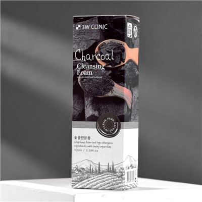 Глубоко очищающая пенка для сужения пор 3W CLINIC Charcoal Cleansing Foam с древесным углём, 100 мл