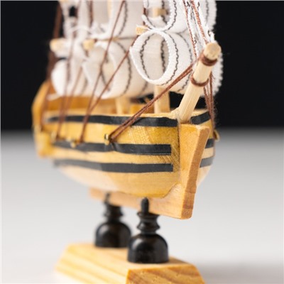 Корабль сувенирный малый «Ла Фудр», 3×10×10 см