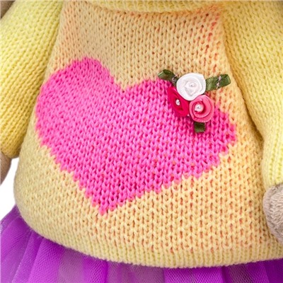 Мягкая игрушка «Зайка Ми в свитере с сердцем», 32 см