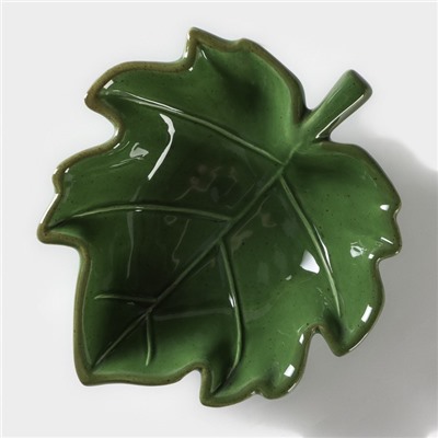 Салатник Доляна «Лист», 300 мл, 17,5×15,5 см, цвет зелёный