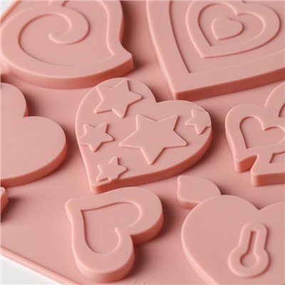Форма силиконовая для выпечки Доляна «Амуры», 13 ячеек, 23×16,5×0,5 см, цвет светло-розовый